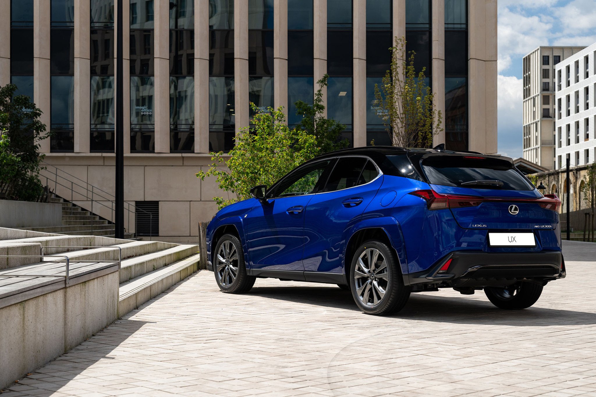 Nuevo Lexus UX: motores más potentes y eficientes con la ayuda de la tracción 4x4