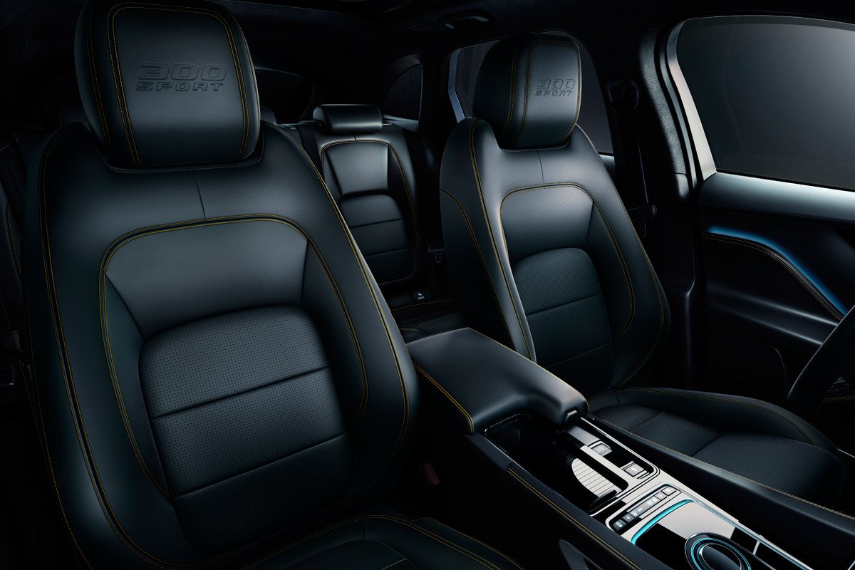Nuevos equipamientos 300 Sport y Chequered Flag para el Jaguar F-PACE