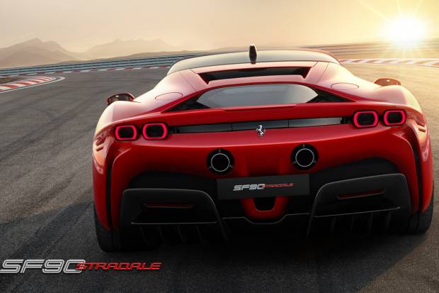 Nuevo Ferrari SF90 Stradale, con 1000 CV electrizados