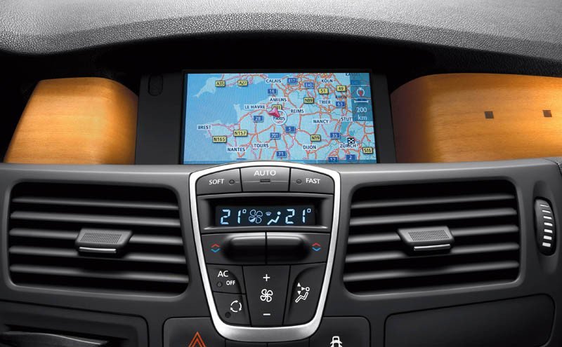 Renault Laguna 2010, todos con sistema 4Control