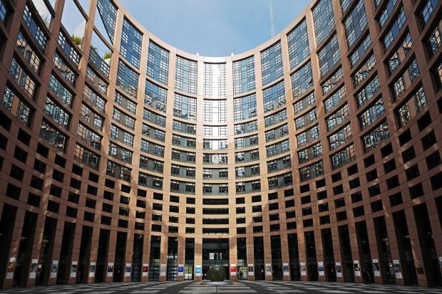 Confirmado: la Unión Europea prohibirá la venta de coches de combustión en el 2035