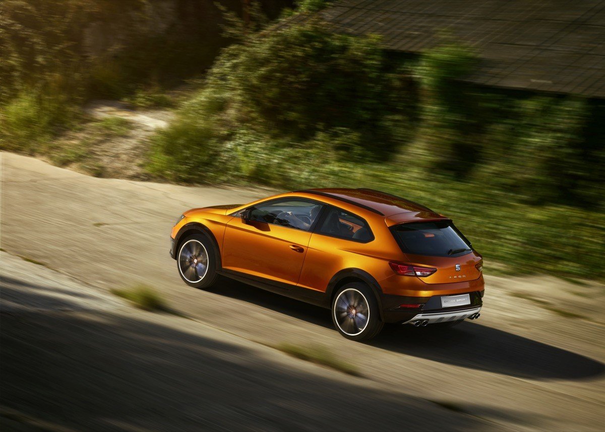 Seat León Cross Sport: un León Cupra vestido de SUV