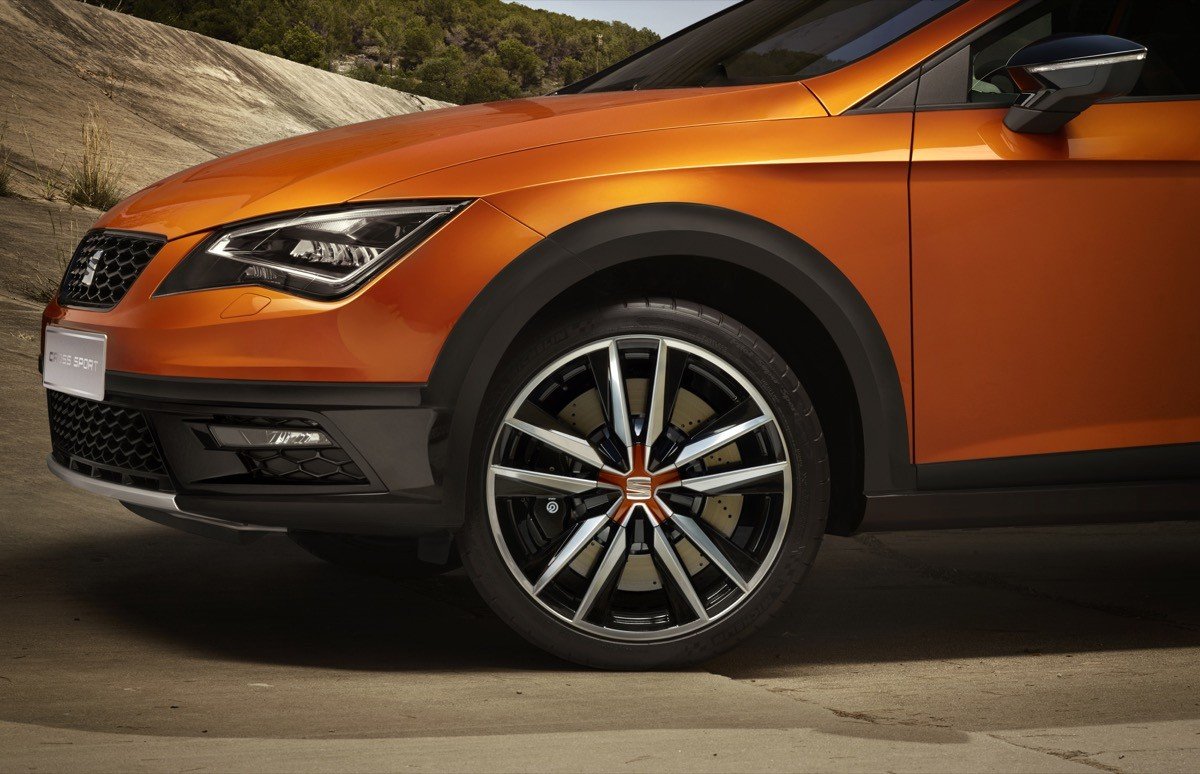 Seat León Cross Sport: un León Cupra vestido de SUV