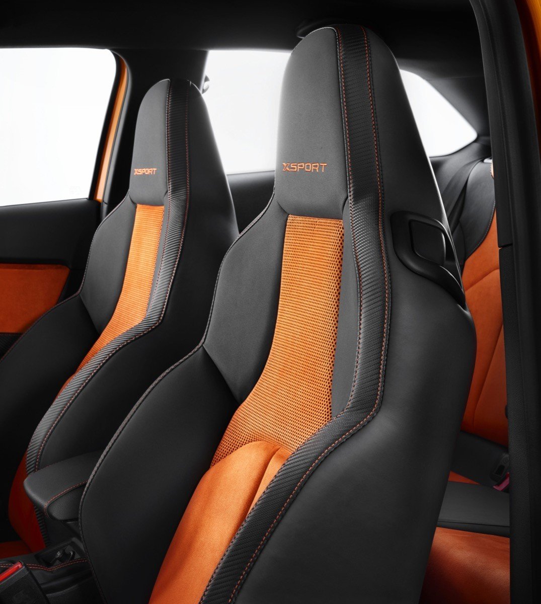Seat León Cross Sport: un León Cupra vestido de SUV