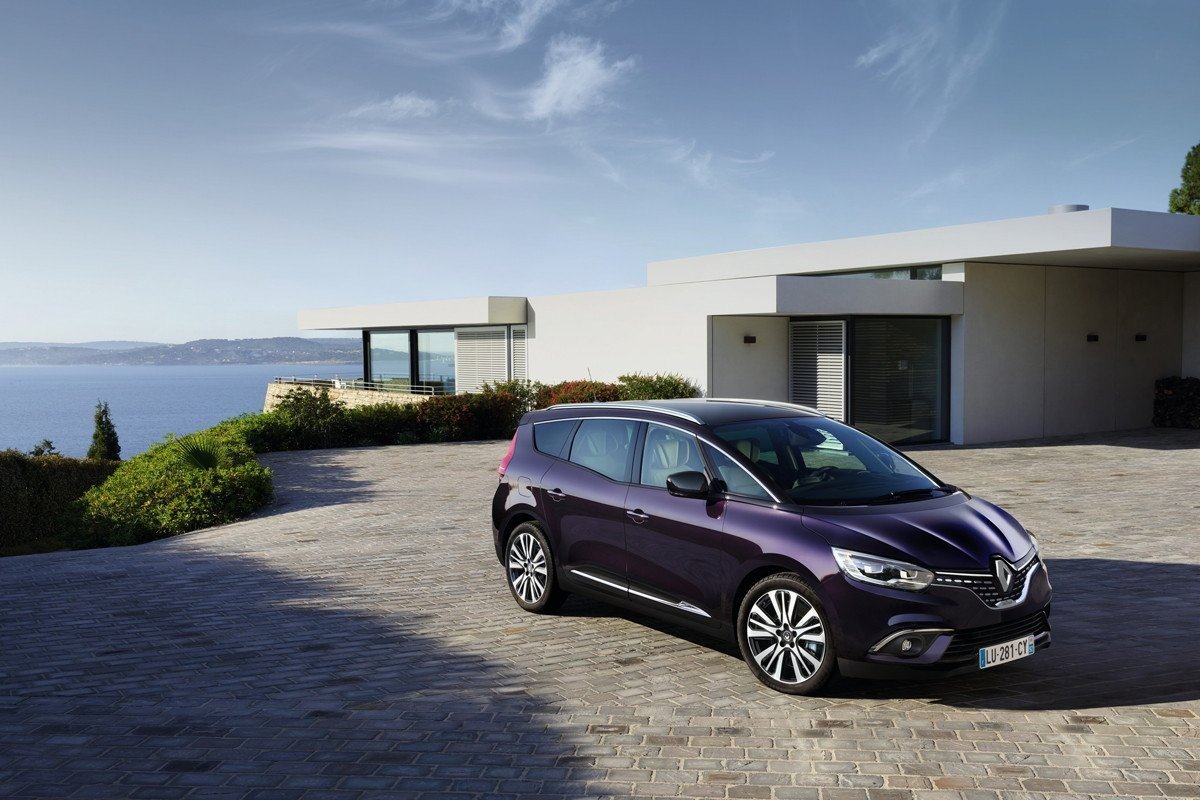 Crece la gama Initiale Paris con los Renault Scenic y Grand Scenic