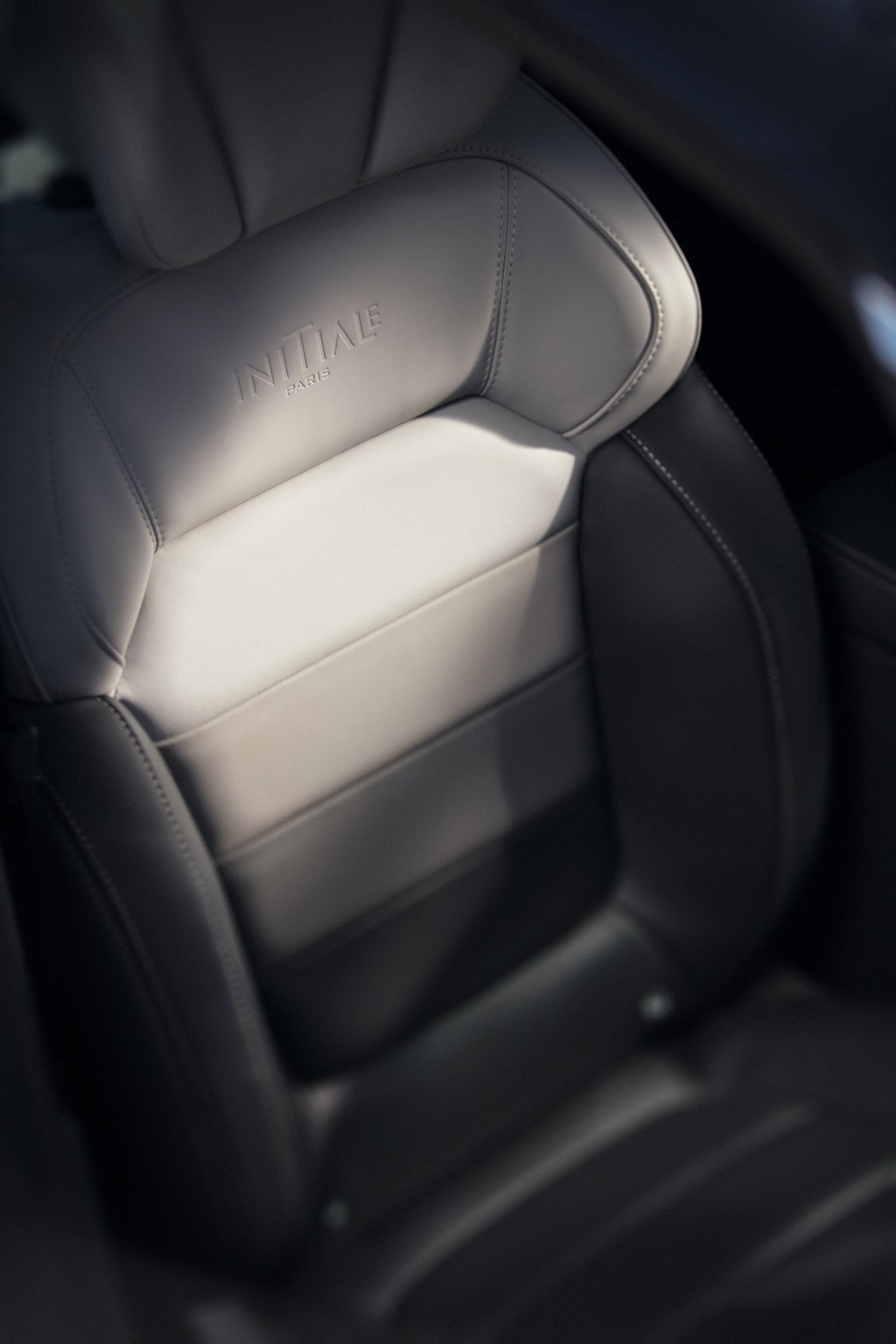 Crece la gama Initiale Paris con los Renault Scenic y Grand Scenic