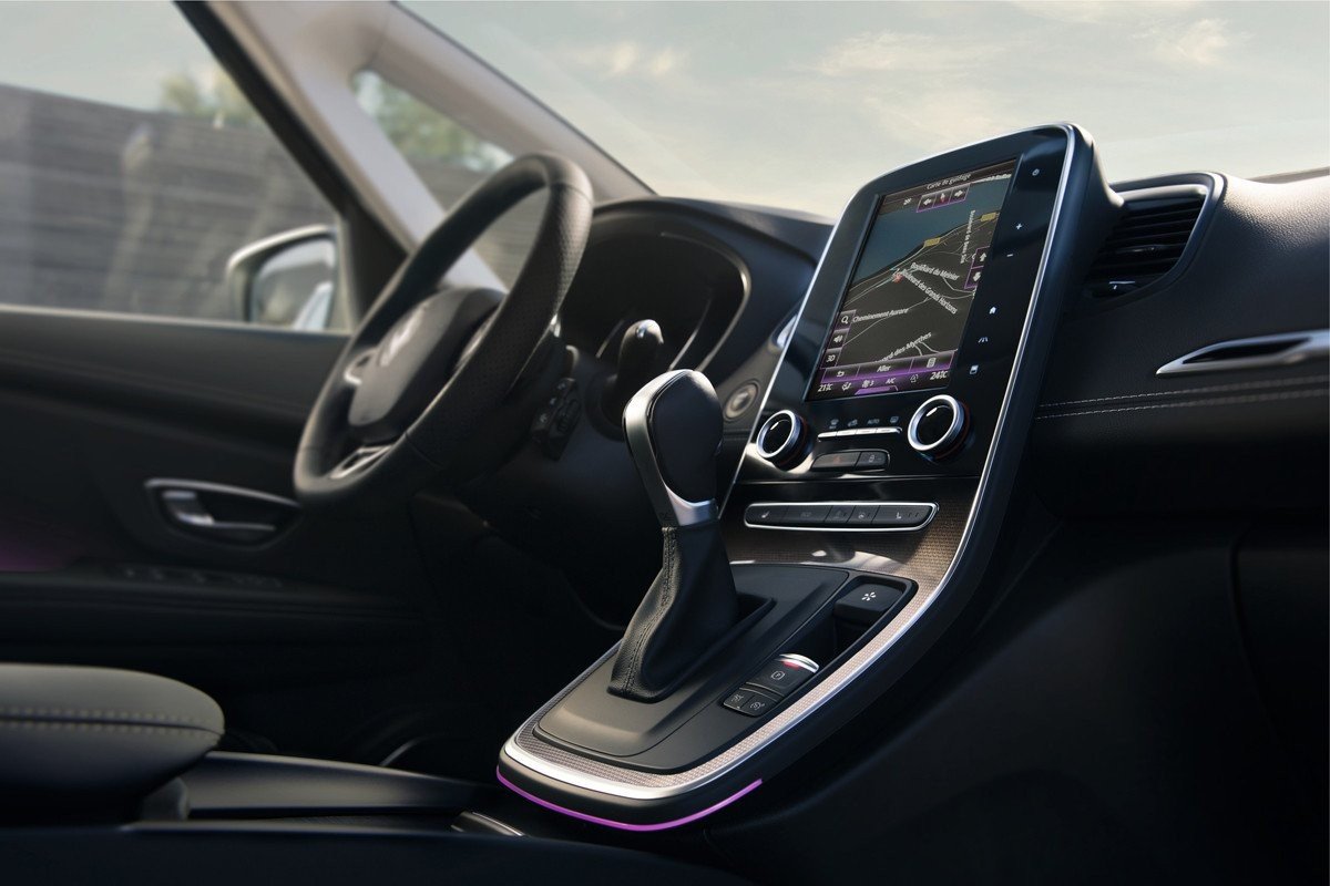 Crece la gama Initiale Paris con los Renault Scenic y Grand Scenic