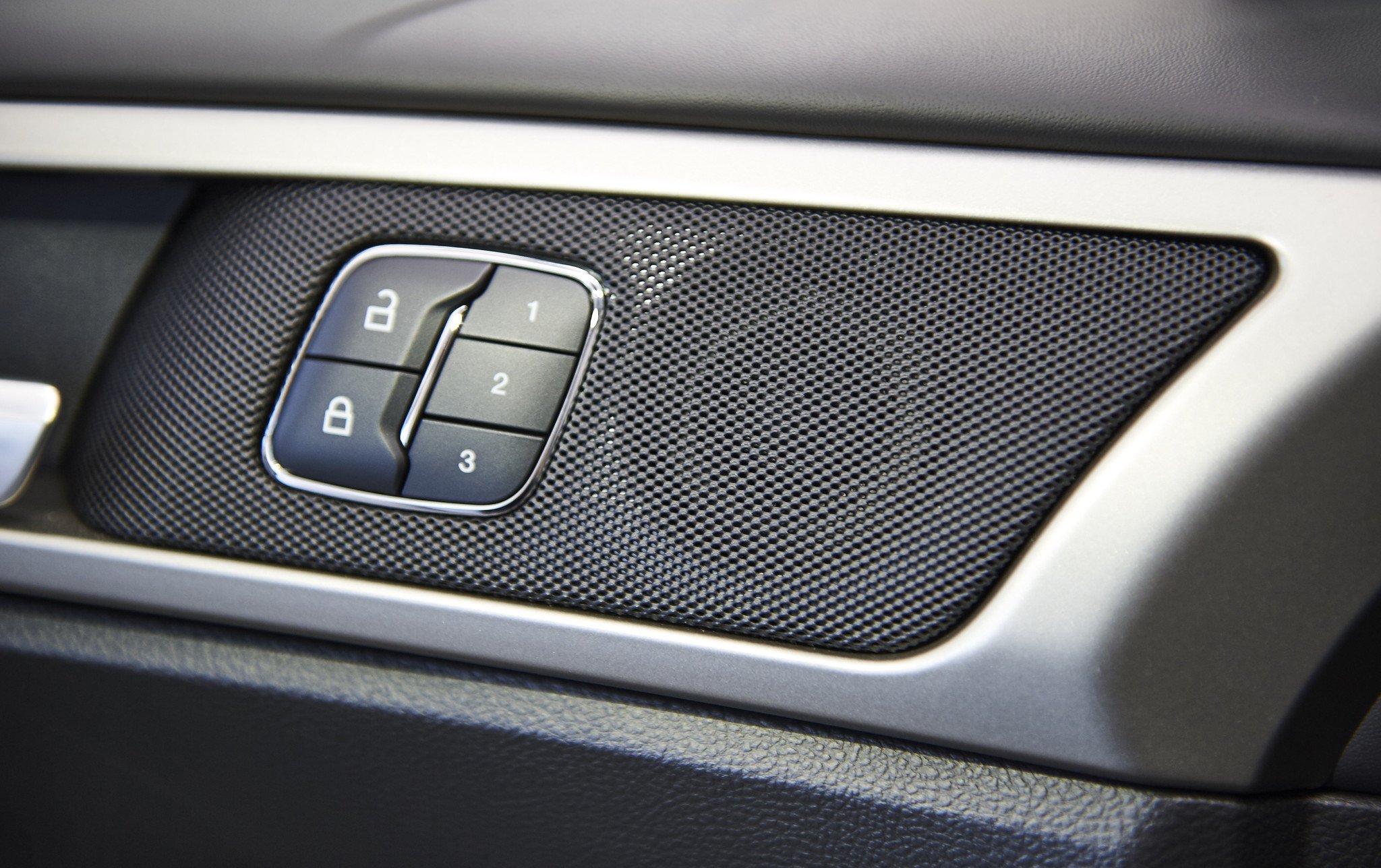 Vídeo: cómo se “afina” un Ford Mondeo Vignale Vídeo: cómo se “afina” un Ford Mondeo Vignale