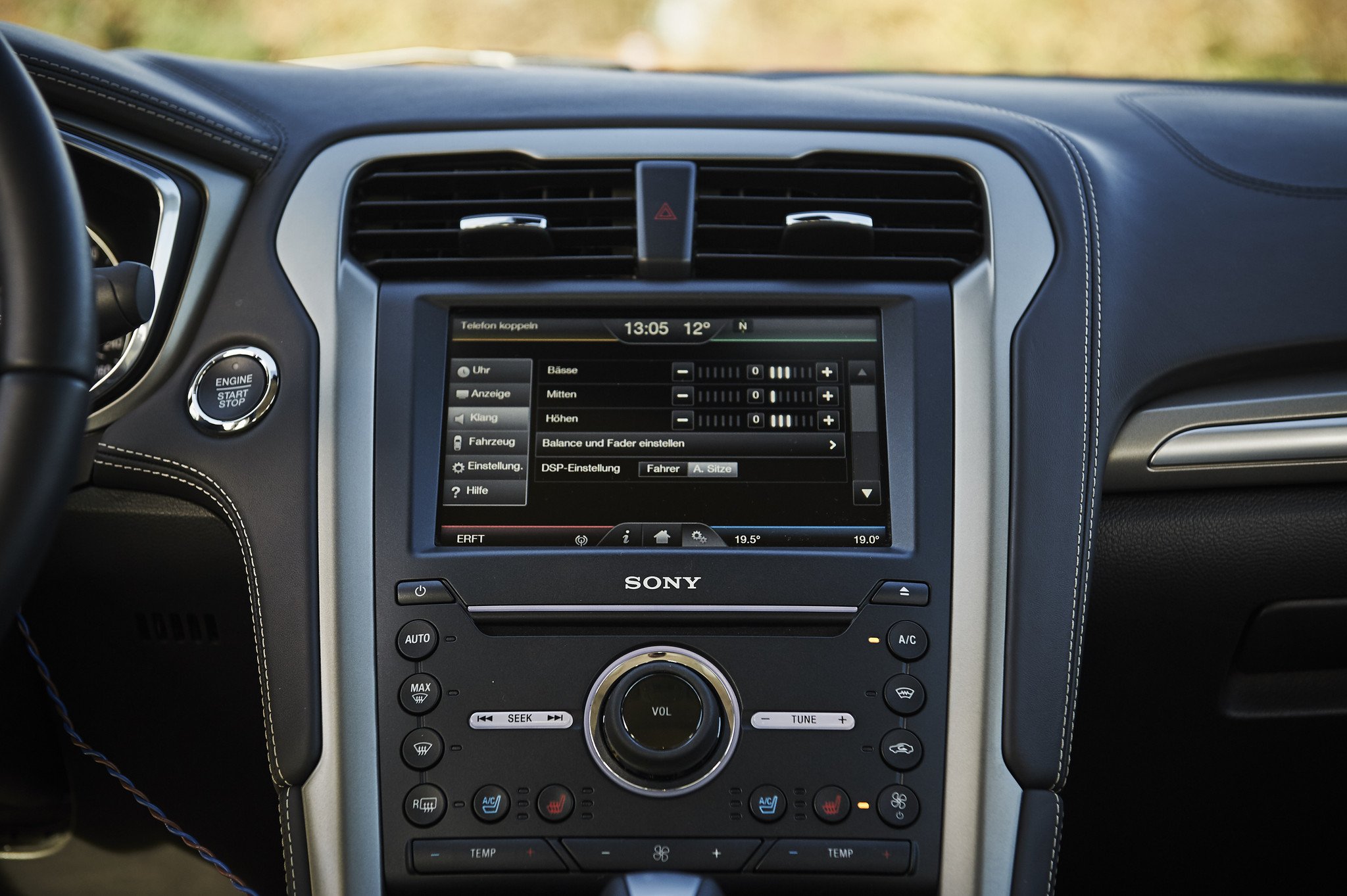 Vídeo: cómo se “afina” un Ford Mondeo Vignale Vídeo: cómo se “afina” un Ford Mondeo Vignale