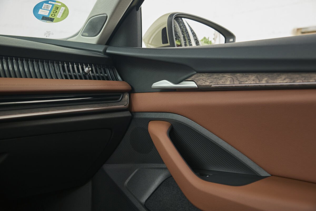 Prueba y opinión del Skoda Superb 2024: ideal para viajar en familia y mejor que un SUV