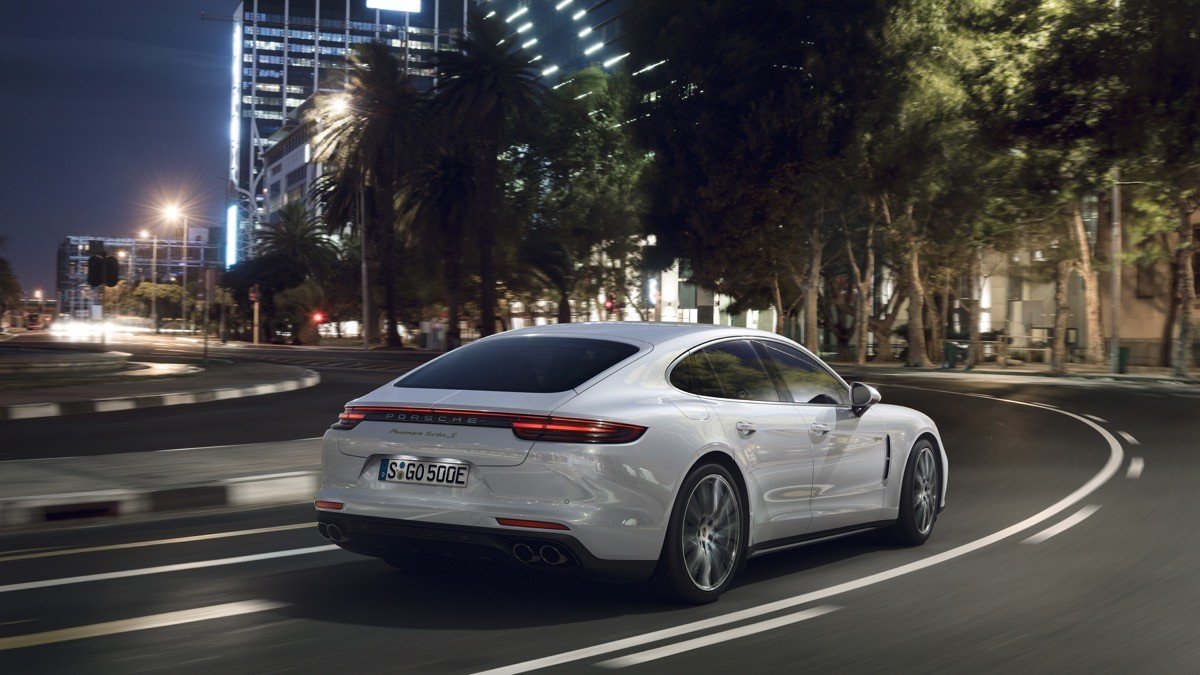 Porsche Panamera Turbo S E-Hybrid: ¡híbridos al poder! 