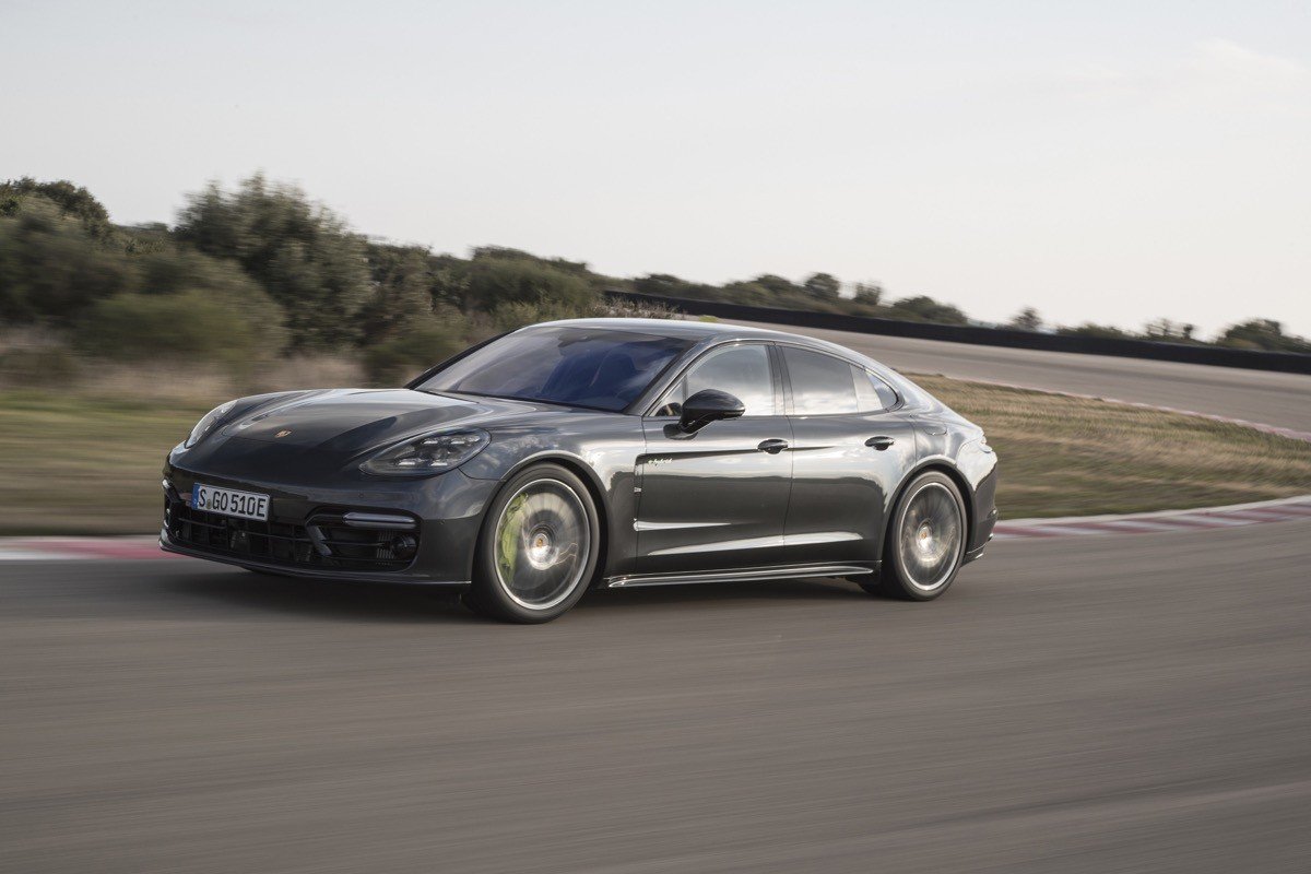 Porsche Panamera Turbo S E-Hybrid: ¡híbridos al poder! 