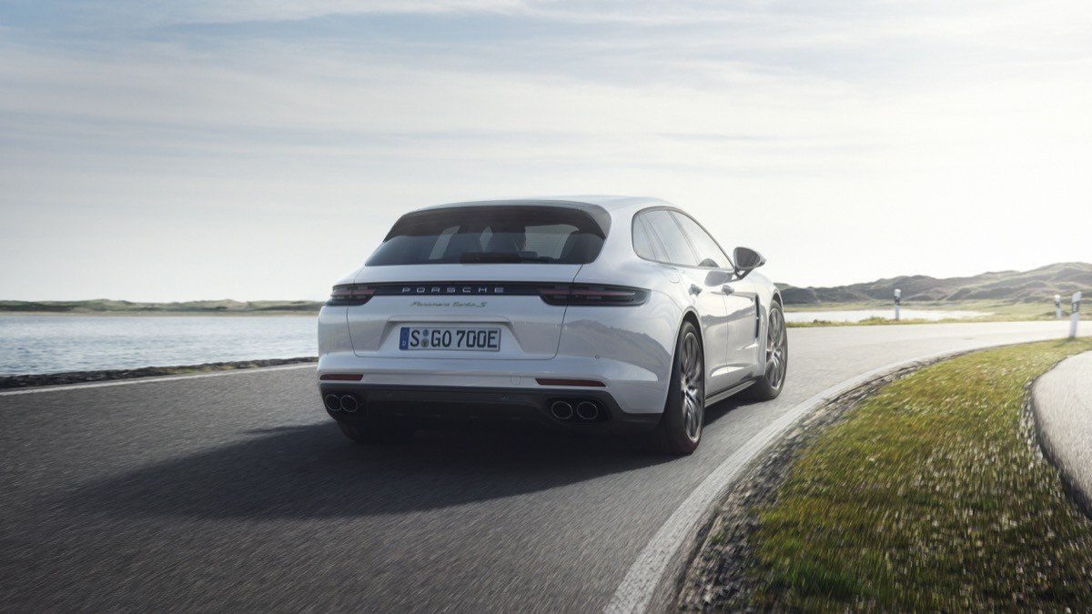 Porsche Panamera Turbo S E-Hybrid: ¡híbridos al poder! 