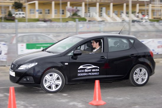 SEAT enseña a conducir de manera más segura a 200.000 jóvenes
