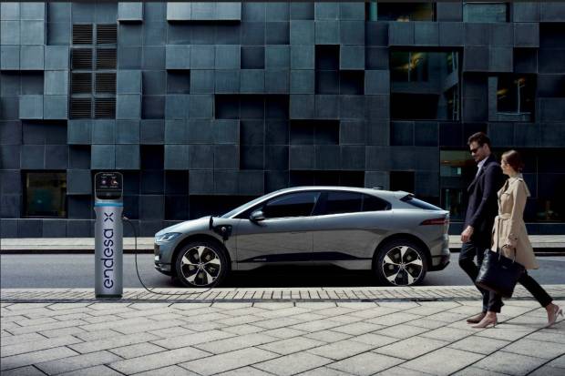 Fundación Mogy: Los fabricantes de coches son los que impulsan la electrificación 