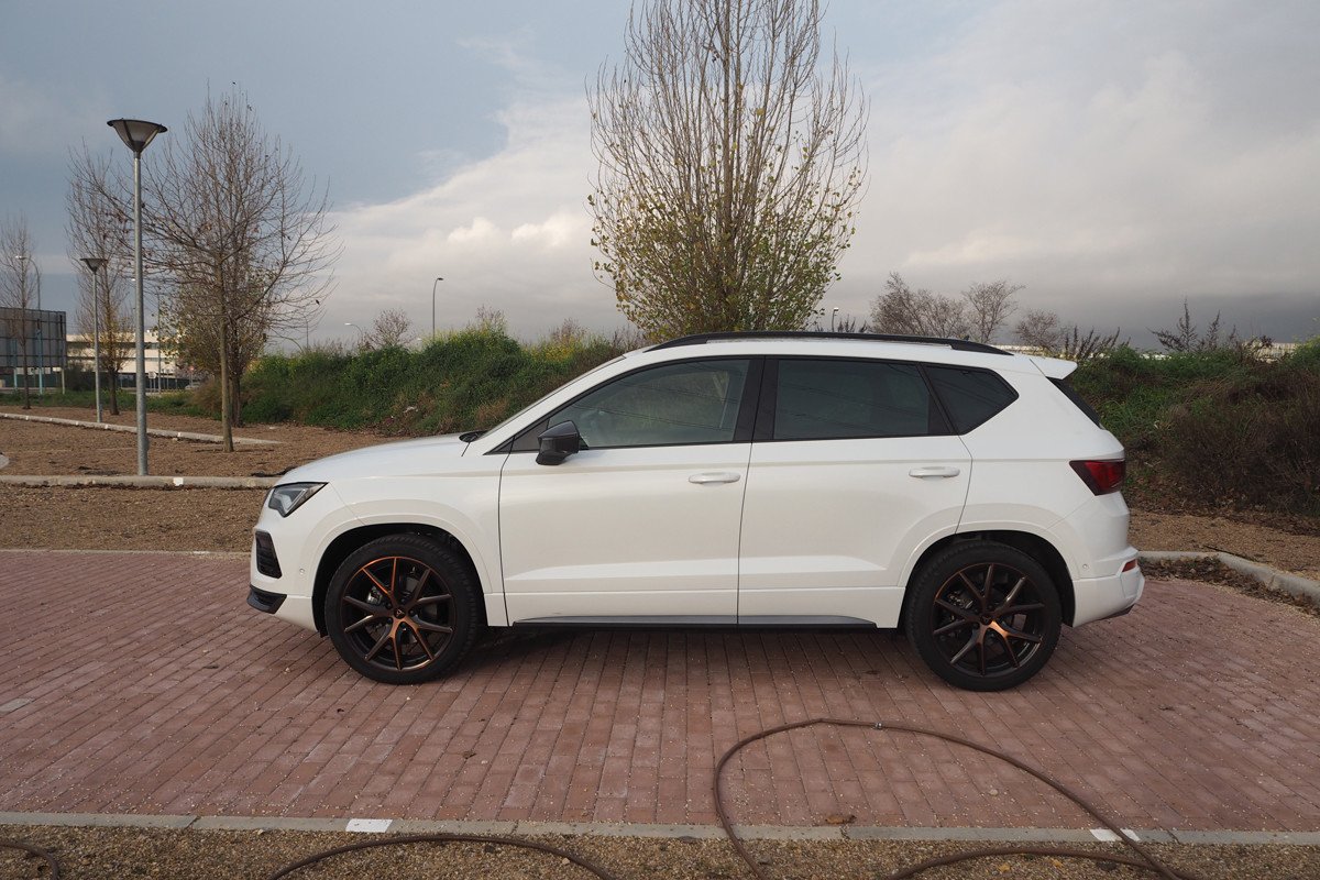 Prueba y opinión del CUPRA Ateca 190: ¿el motor más económico es igual de emocionante?
