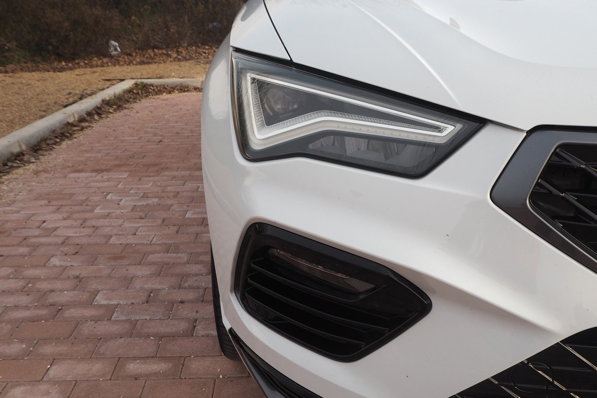 Prueba y opinión del CUPRA Ateca 190: ¿el motor más económico es igual de emocionante?