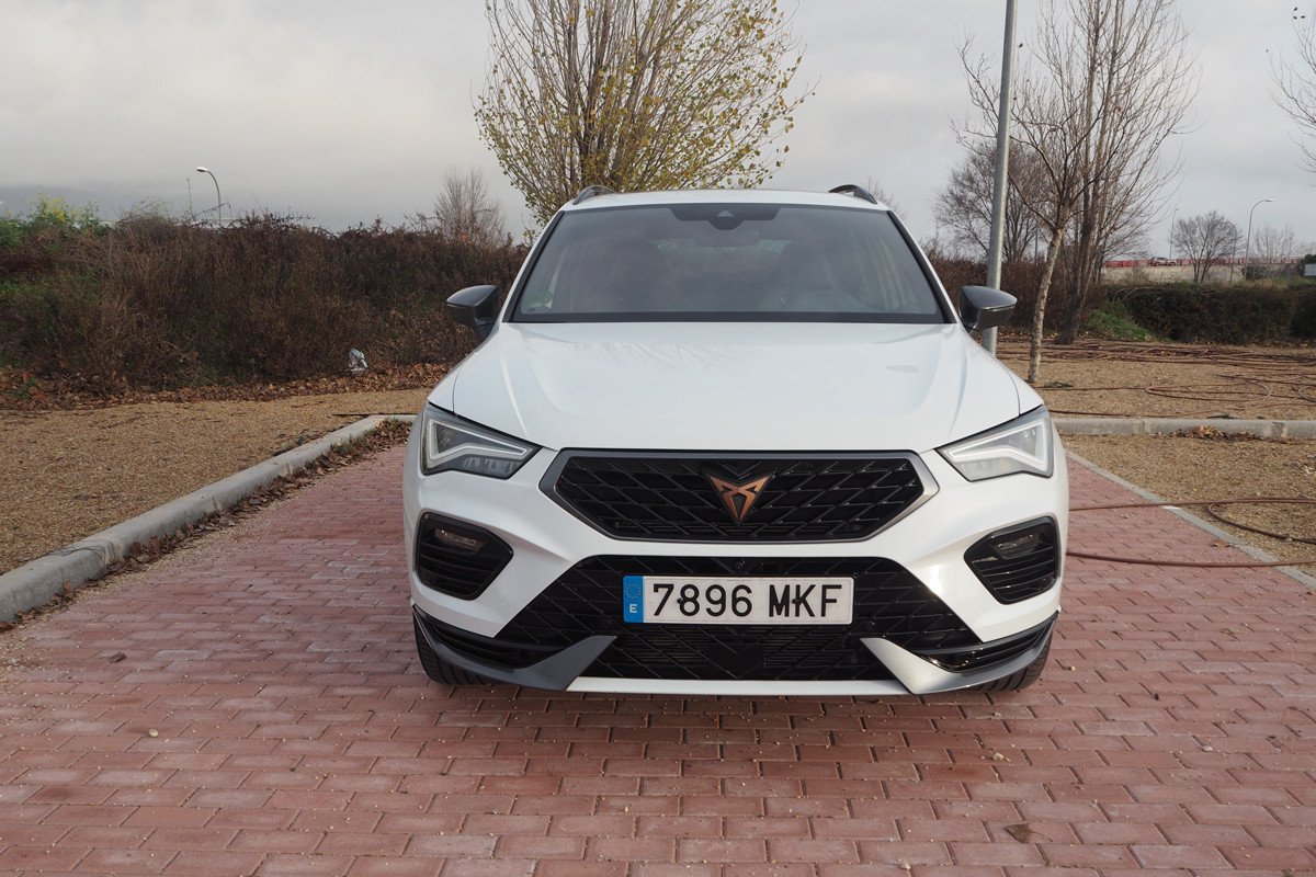 Prueba y opinión del CUPRA Ateca 190: ¿el motor más económico es igual de emocionante?
