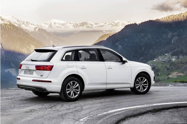 Audi Q7 3.0 TDI quattro ultra, la versión de acceso al SUV de Audi