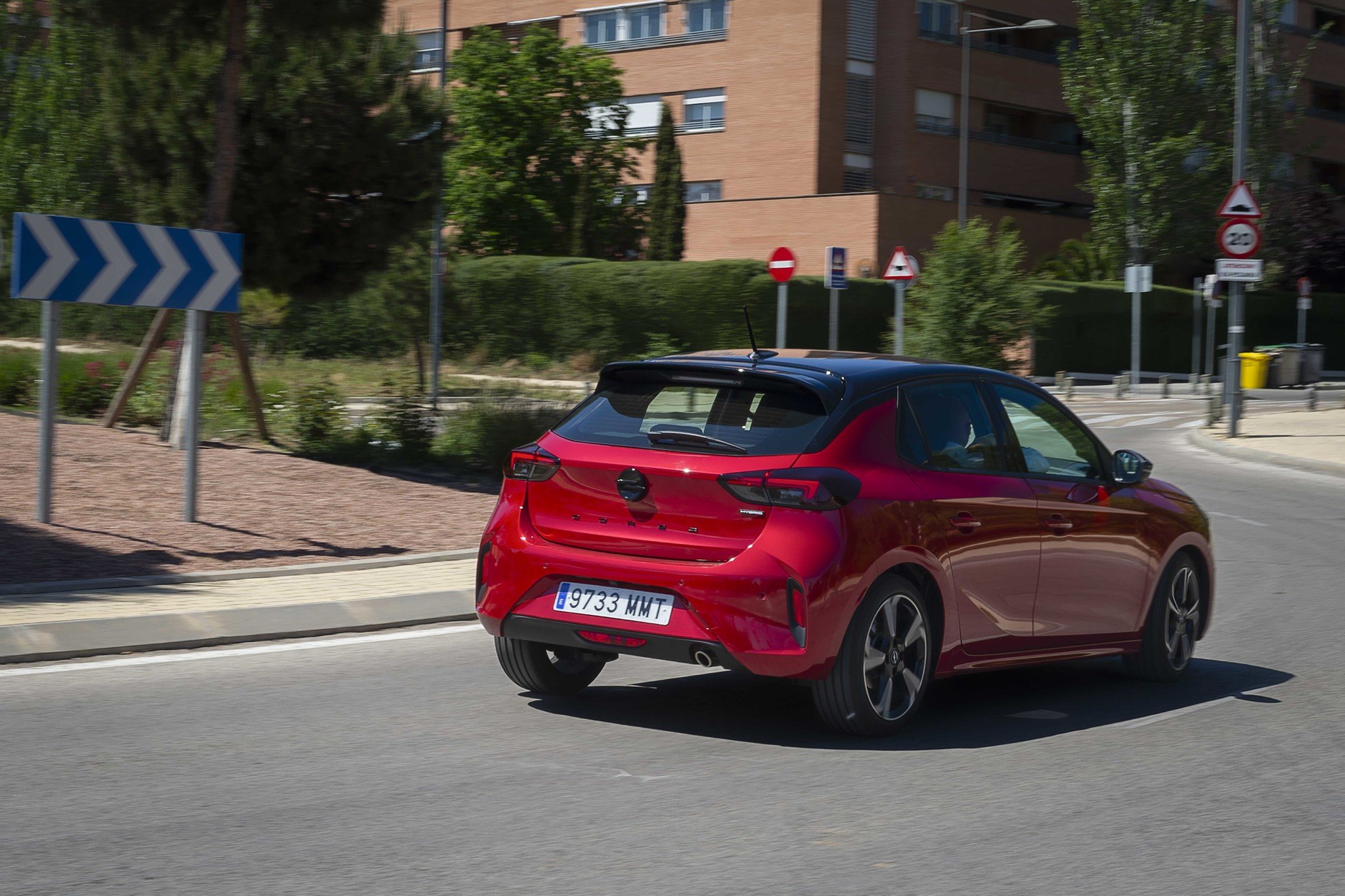 Opel Corsa Hybrid 2024