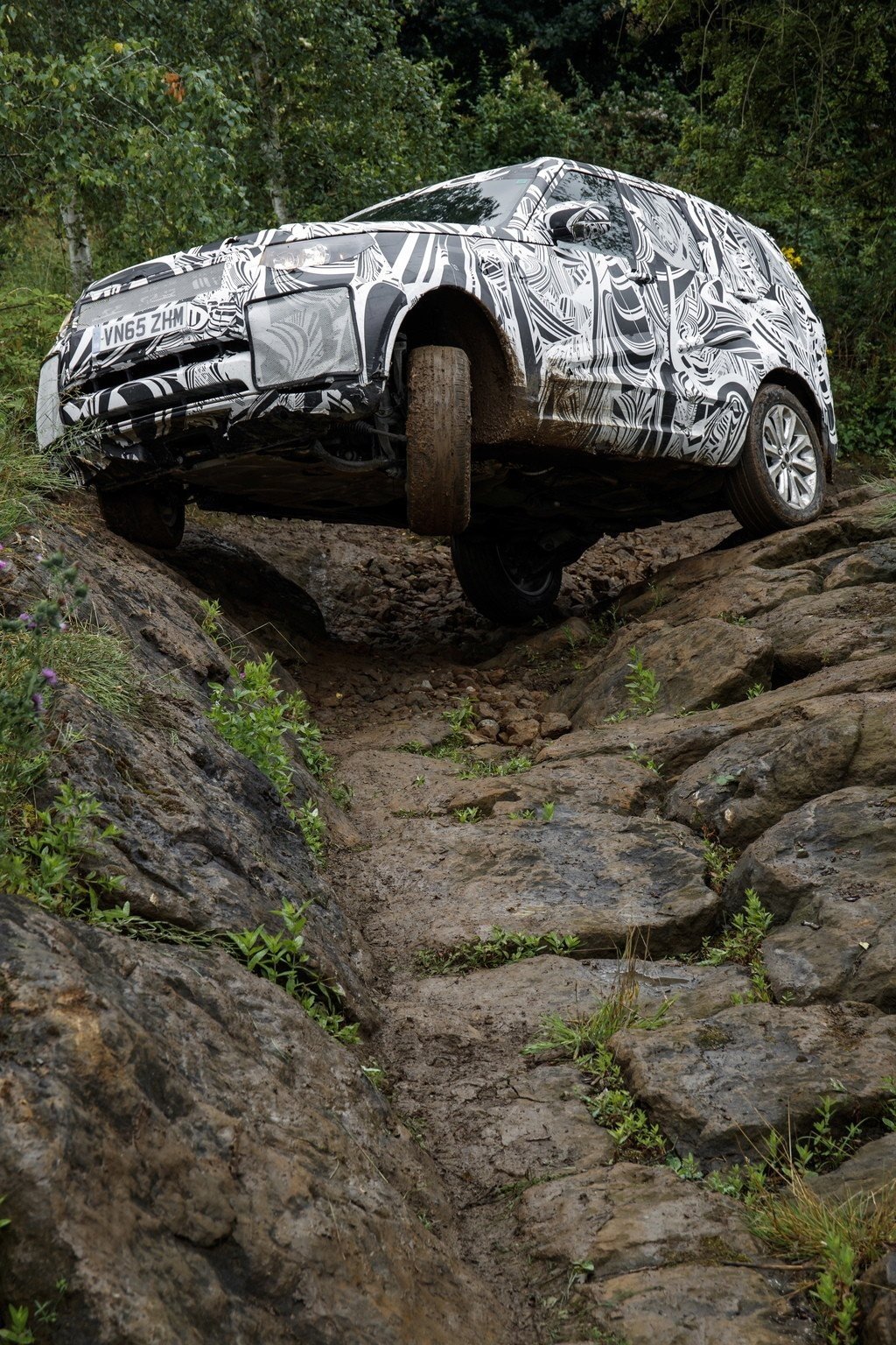 El nuevo Land Rover Discovery ha tenido casi 300 prototipos de desarrollo