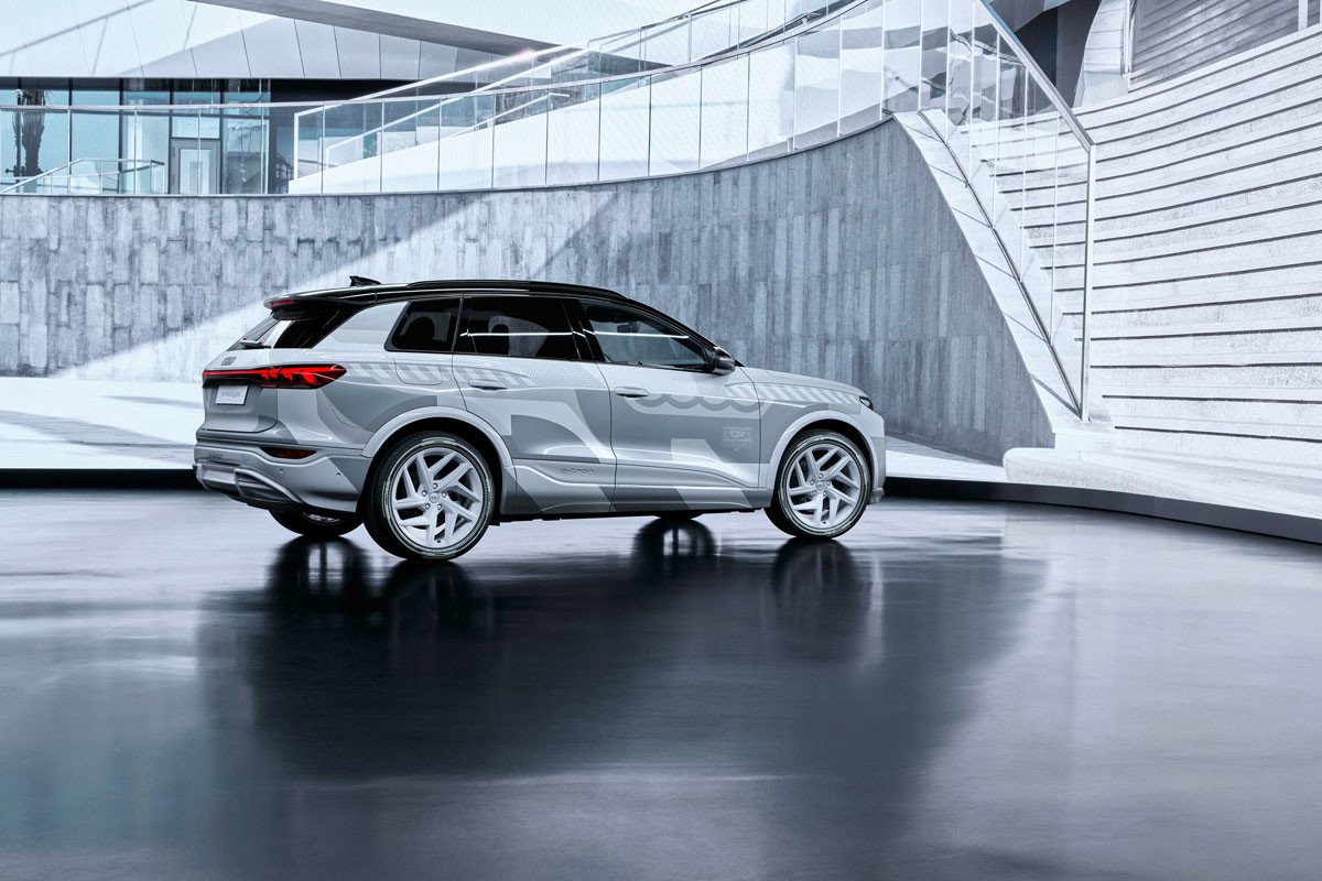 Primera pista sobre el próximo Audi Q6 e-tron: descubrimos todo su interior