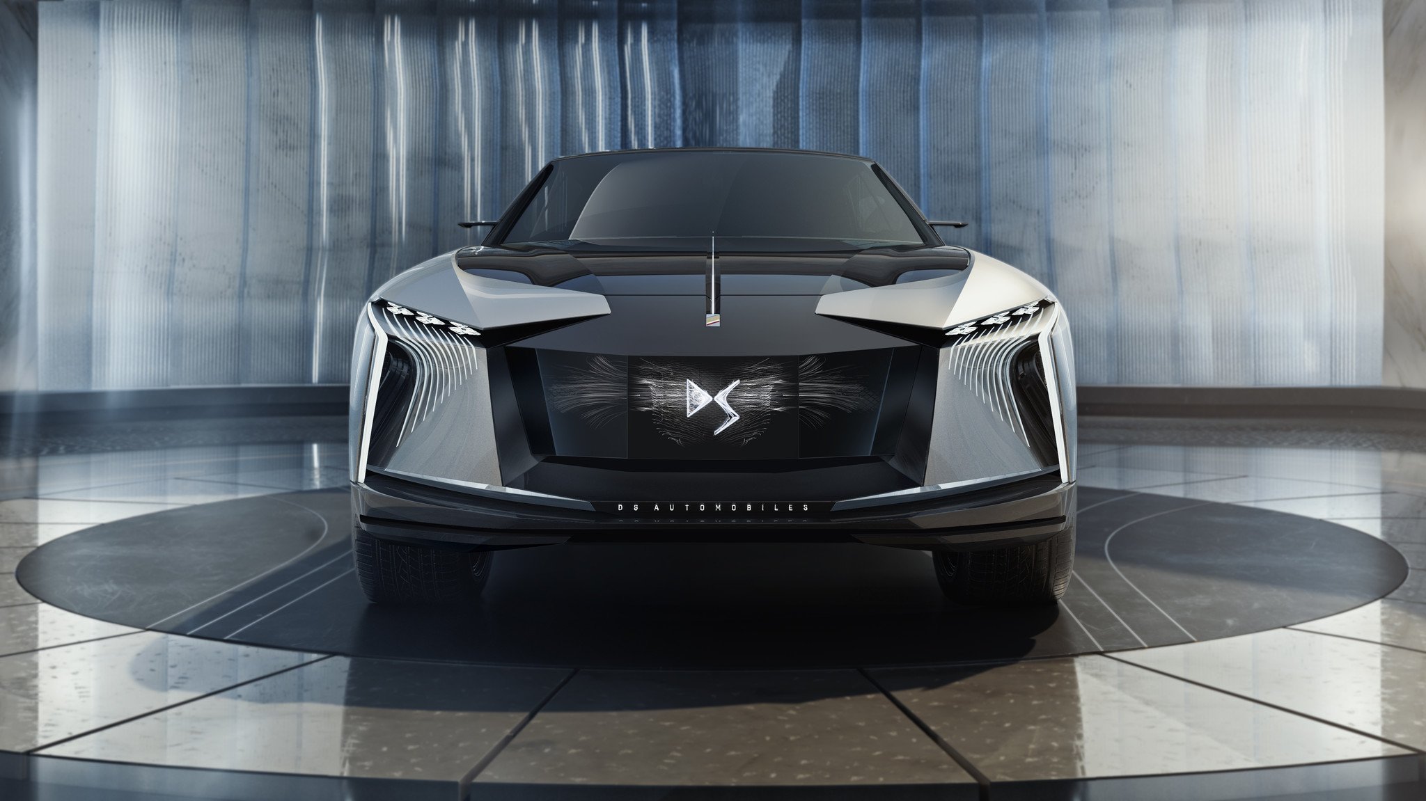 DS Aero Sport Lounge, el prototipo de 5 metros y llantas de 23 pulgadas