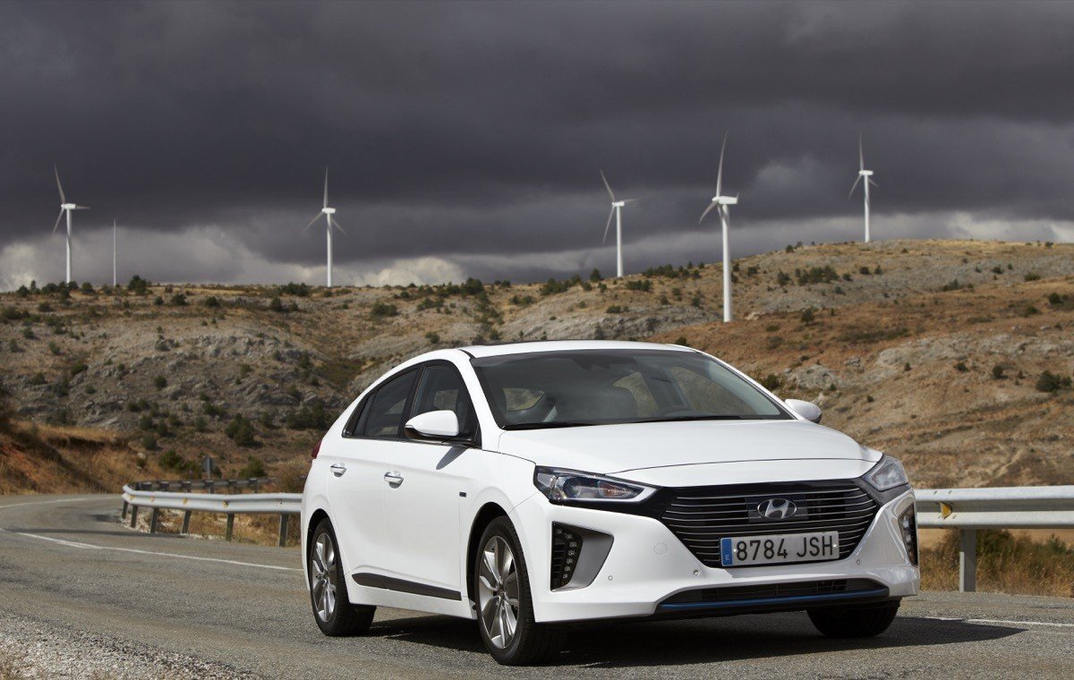 Prueba Hyundai IONIQ Hybrid: la mejor berlina híbrida de su clase