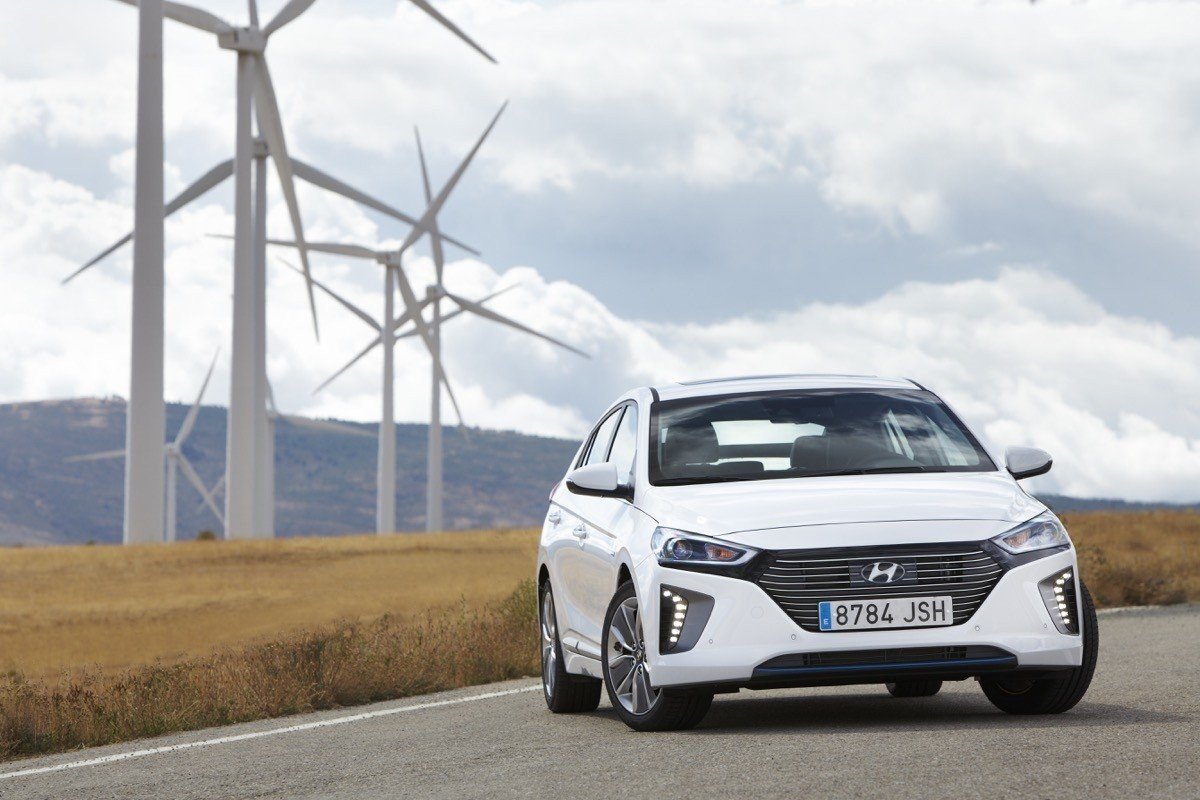 Prueba Hyundai IONIQ Hybrid: la mejor berlina híbrida de su clase