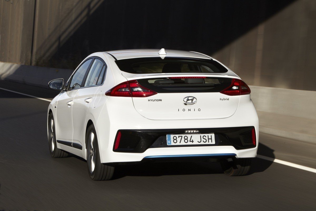 Prueba Hyundai IONIQ Hybrid: la mejor berlina híbrida de su clase