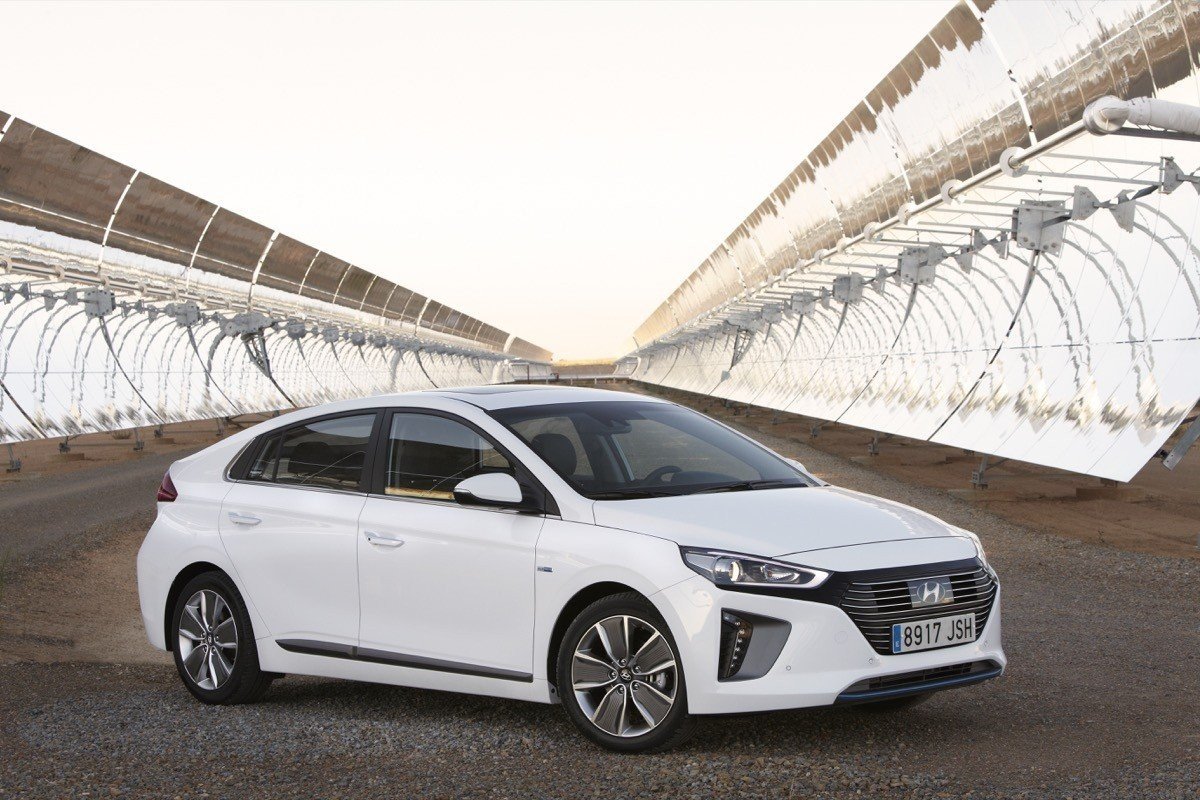 Prueba Hyundai IONIQ Hybrid: la mejor berlina híbrida de su clase