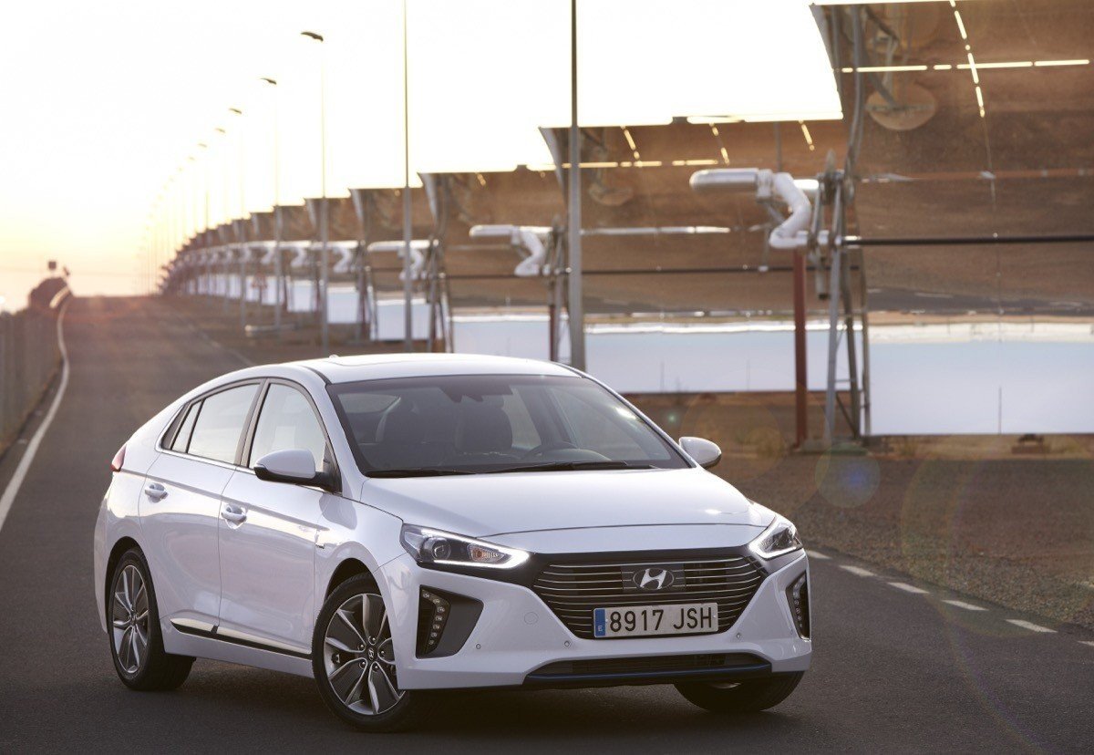 Prueba Hyundai IONIQ Hybrid: la mejor berlina híbrida de su clase