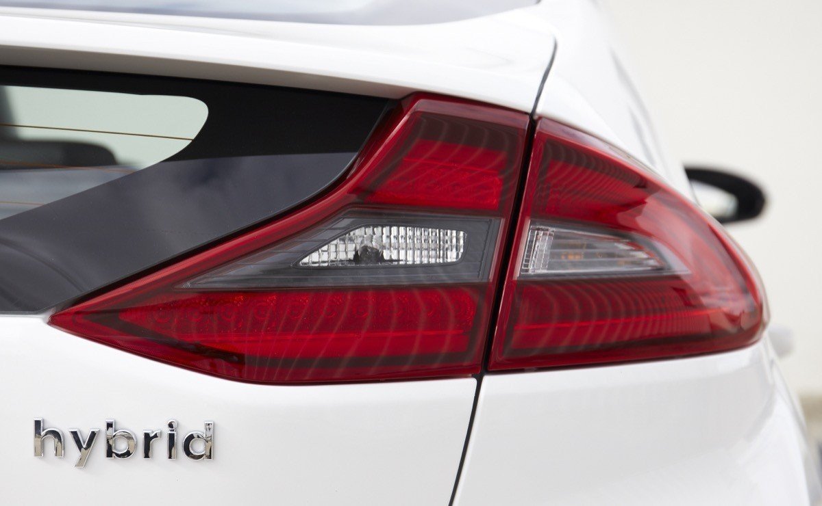 Prueba Hyundai IONIQ Hybrid: la mejor berlina híbrida de su clase