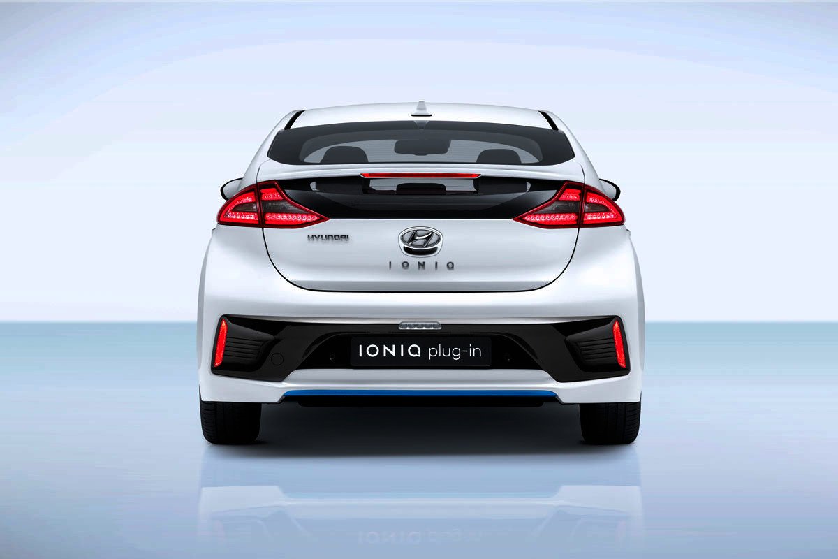 Se completa la trilogía: primera prueba del Hyundai Ioniq híbrido enchufable