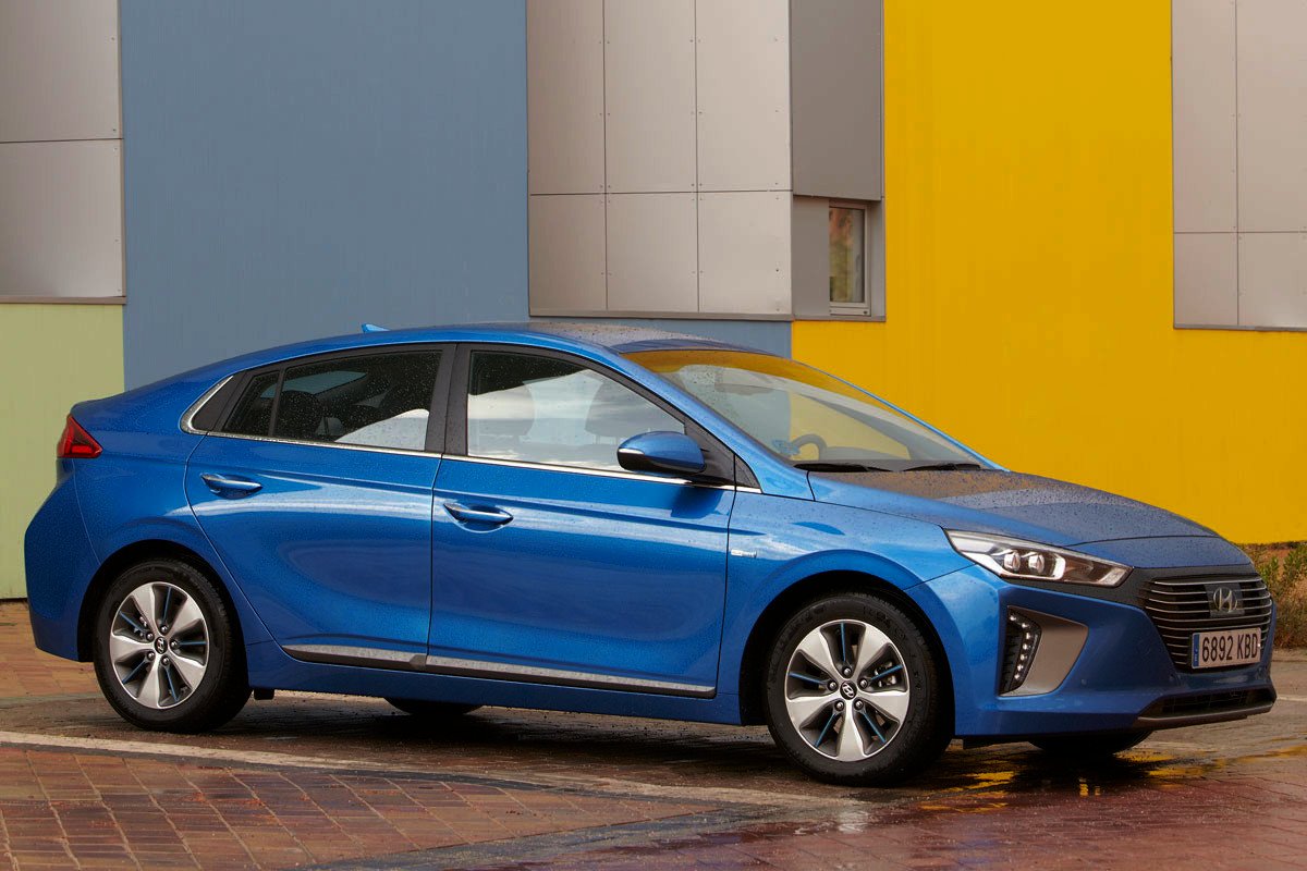 Se completa la trilogía: primera prueba del Hyundai Ioniq híbrido enchufable