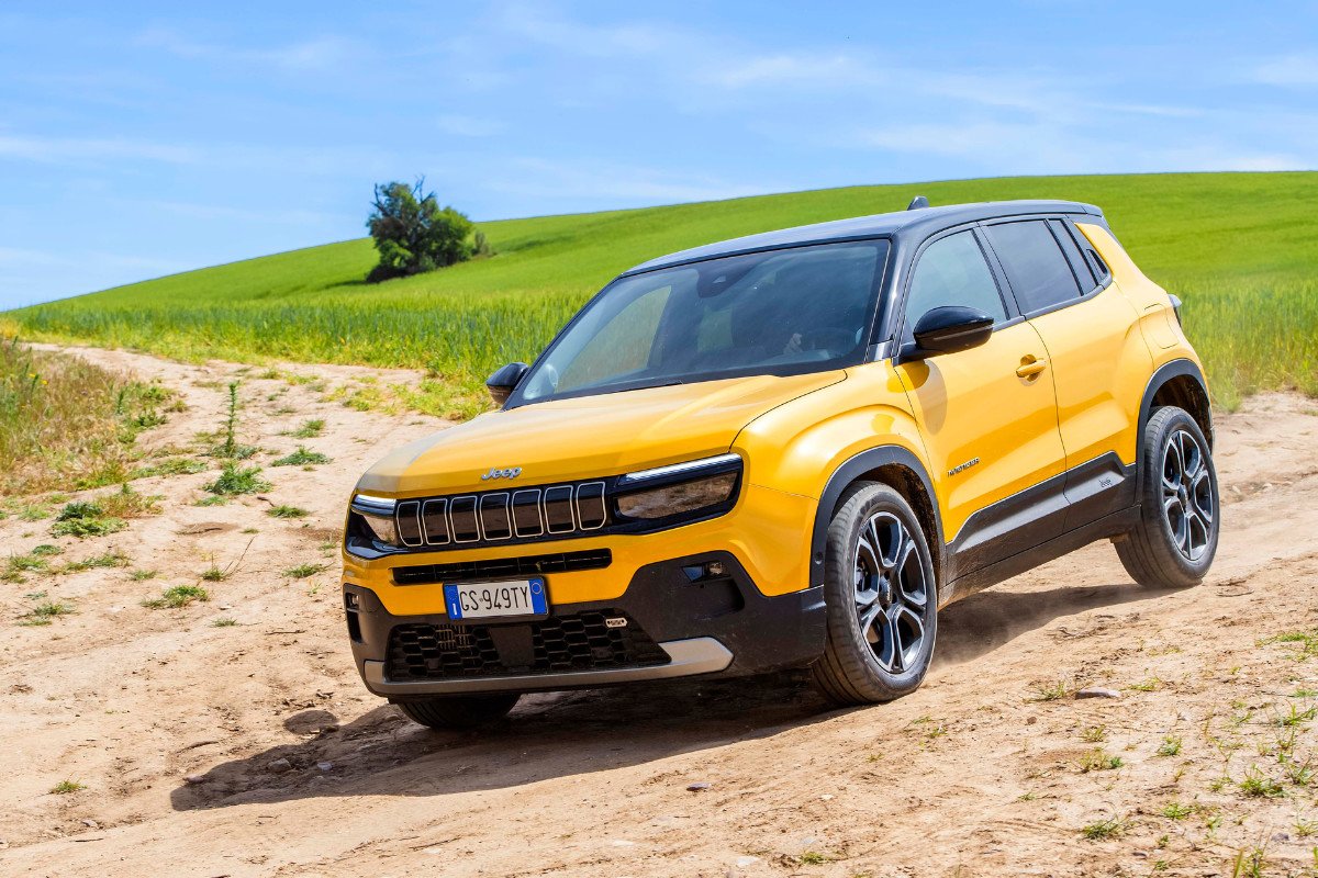 Jeep Avenger e-hybrid 2024