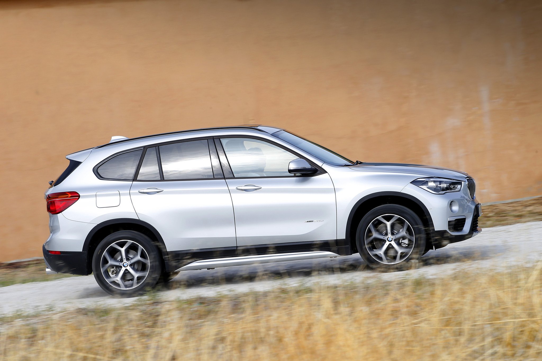 Presentación y primera prueba del nuevo BMW X1: más SUV desde 30.950 euros