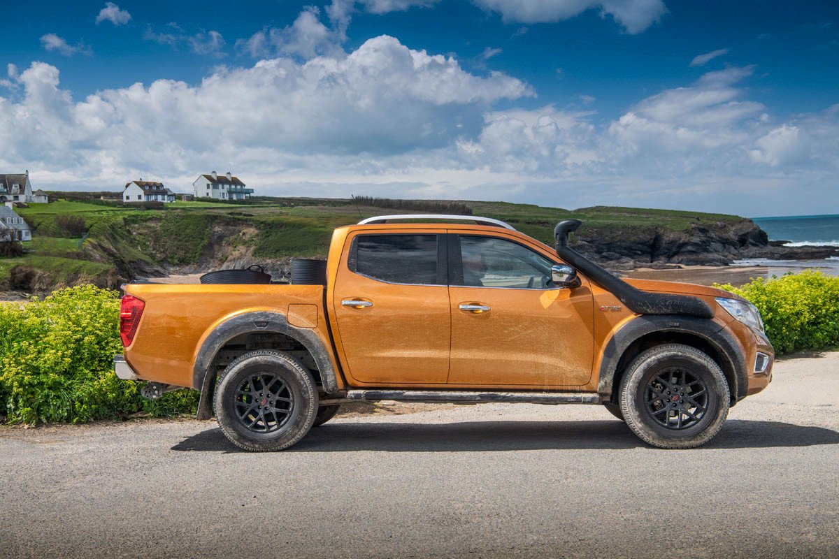Nuevo Nissan Navara OFF-ROADER AT32, el pick-up más extremo