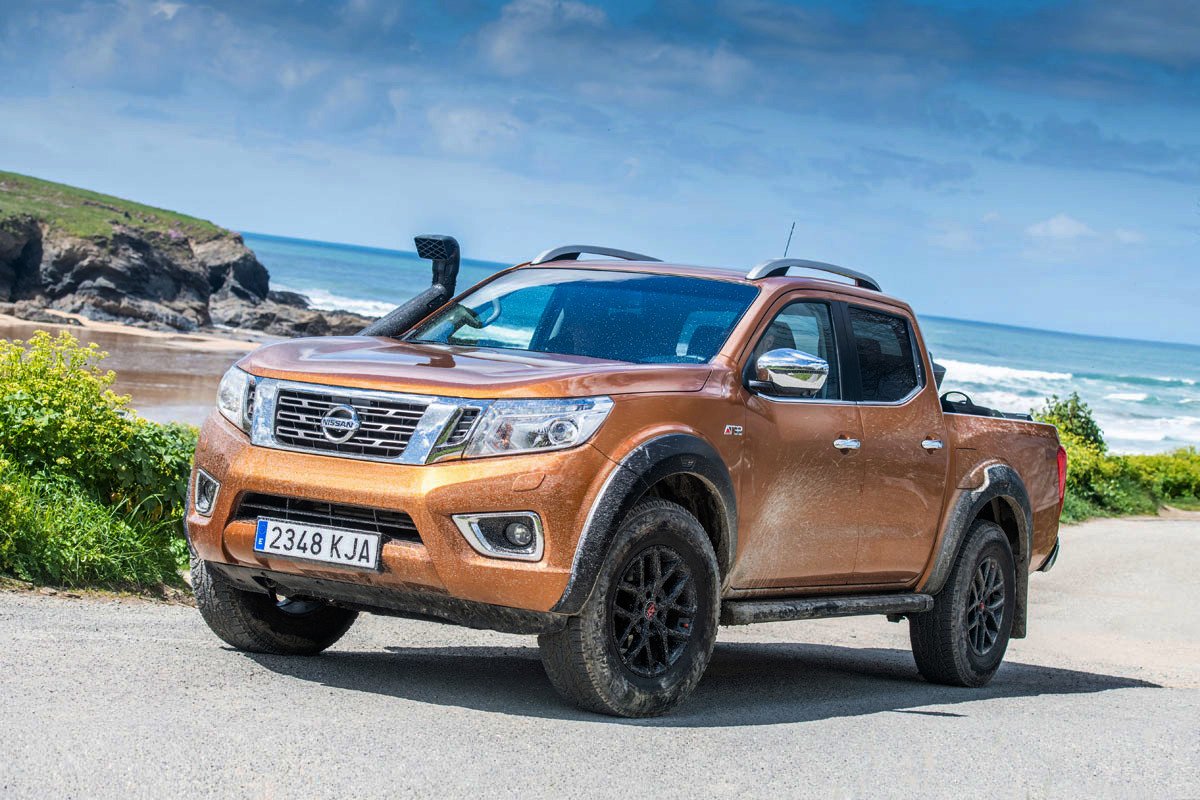 Nuevo Nissan Navara OFF-ROADER AT32, el pick-up más extremo