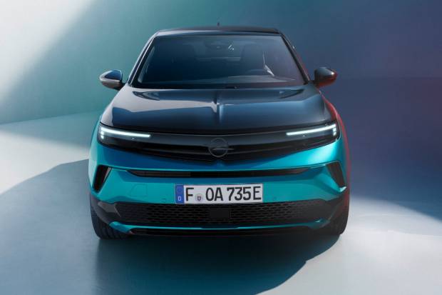 Opel Mokka 2024: retoques de diseño y gama de motores gasolina, mild-hybrid y eléctrico 