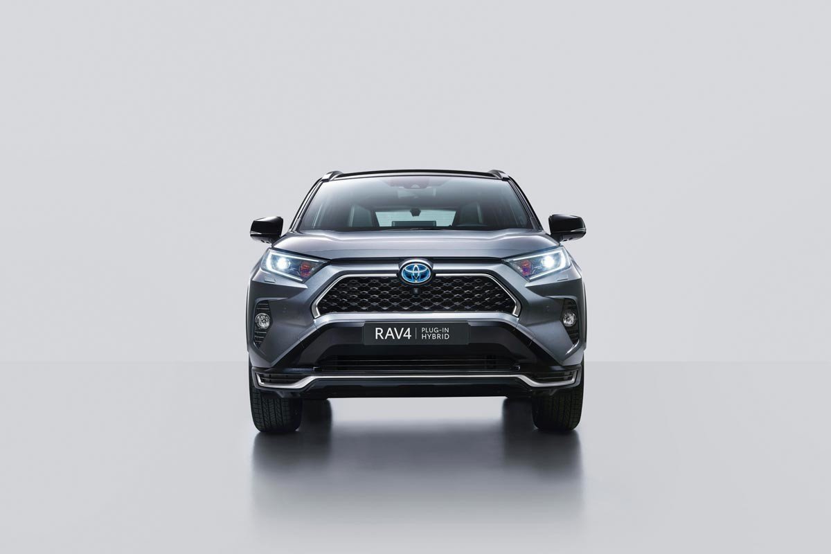 El Toyota RAV4 tendrá una versión híbrida enchufable