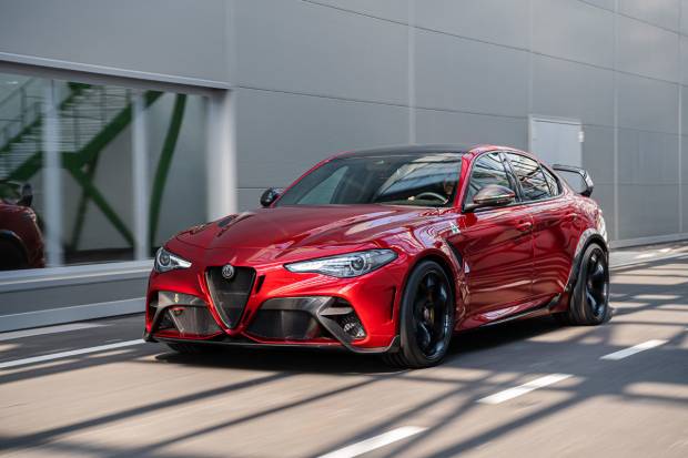 Alfa Romeo Giulia GTA y GTAm: celebrando el 110 aniversario en edición limitada