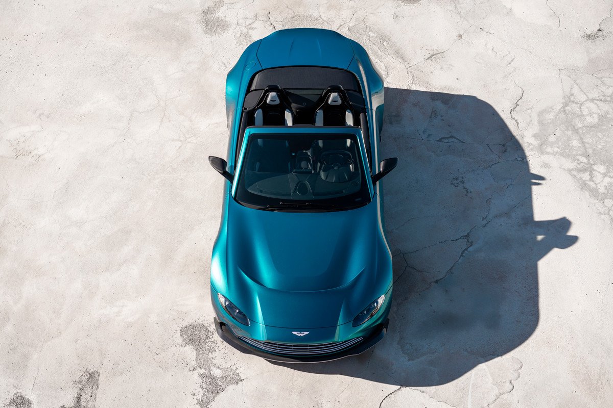 Nuevo Aston Martin V12 Vantage Roadster: 249 unidades a cielo descubierto