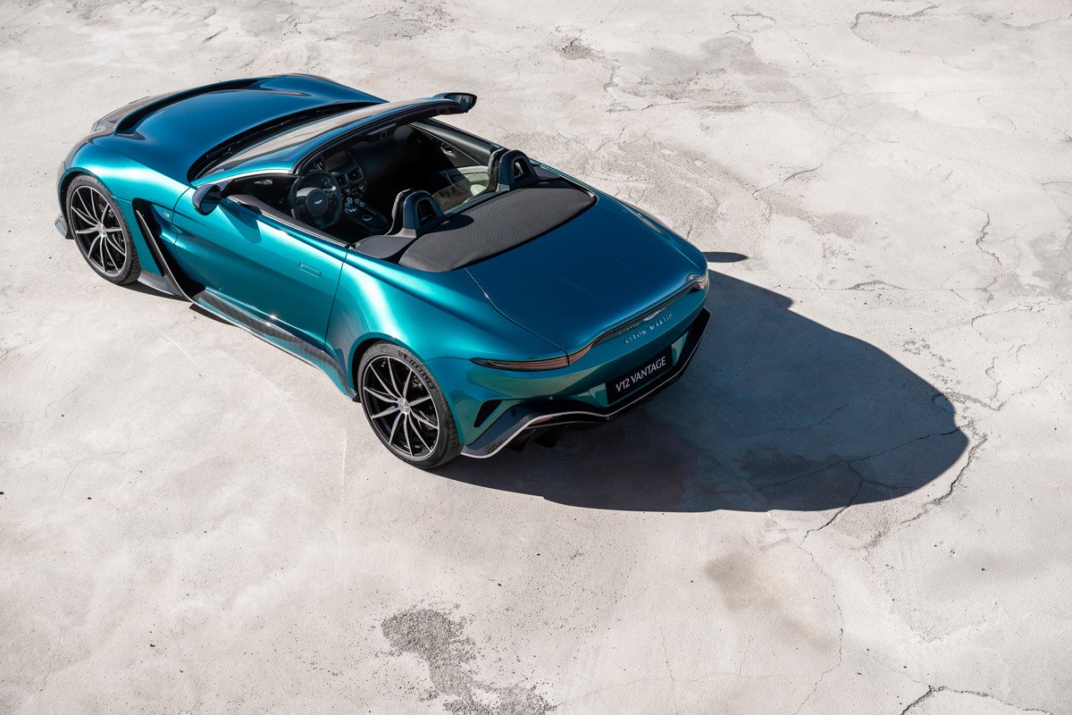 Nuevo Aston Martin V12 Vantage Roadster: 249 unidades a cielo descubierto