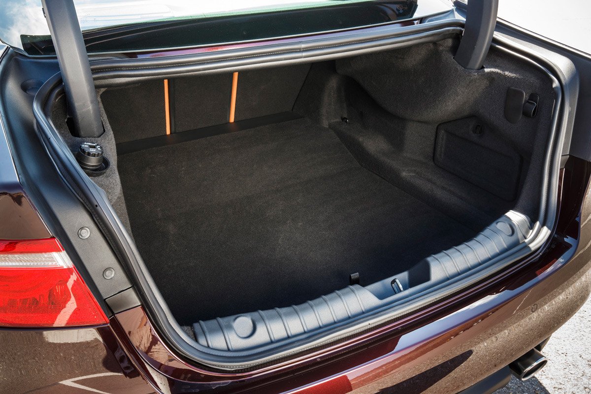 Test: Nuevo Jaguar XF