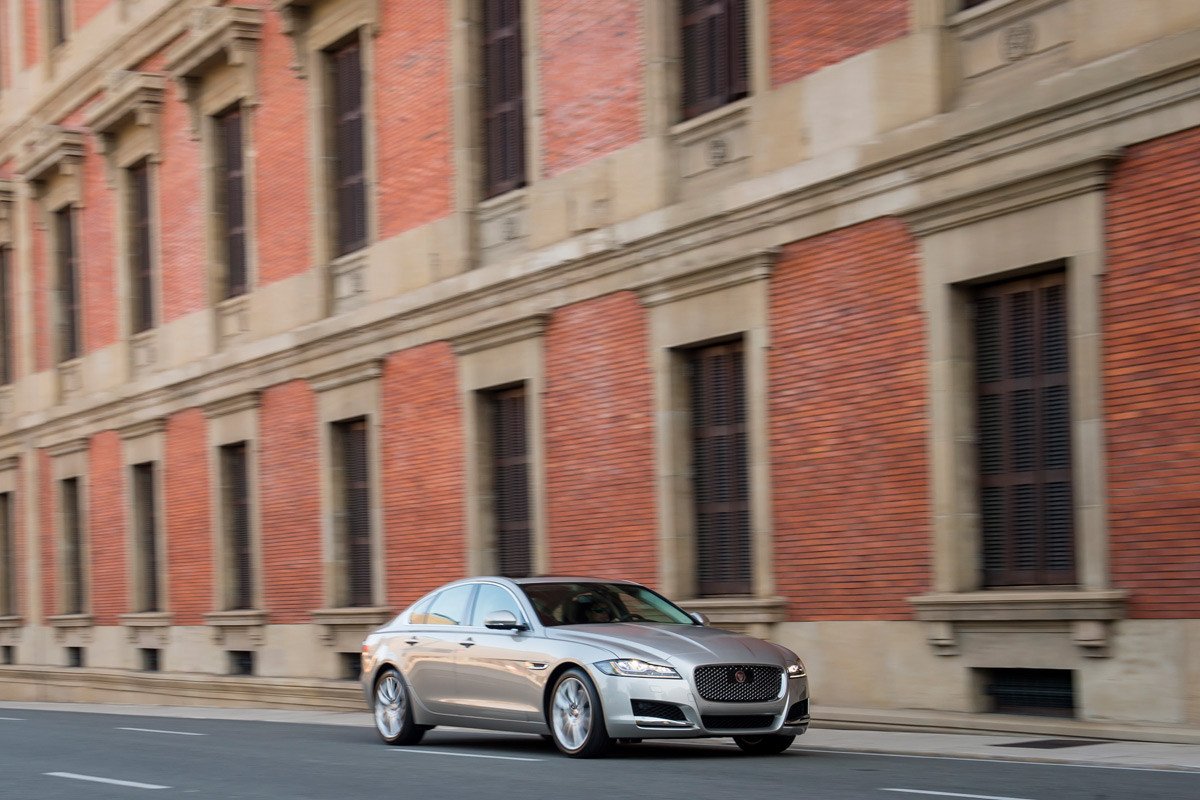 Test: Nuevo Jaguar XF