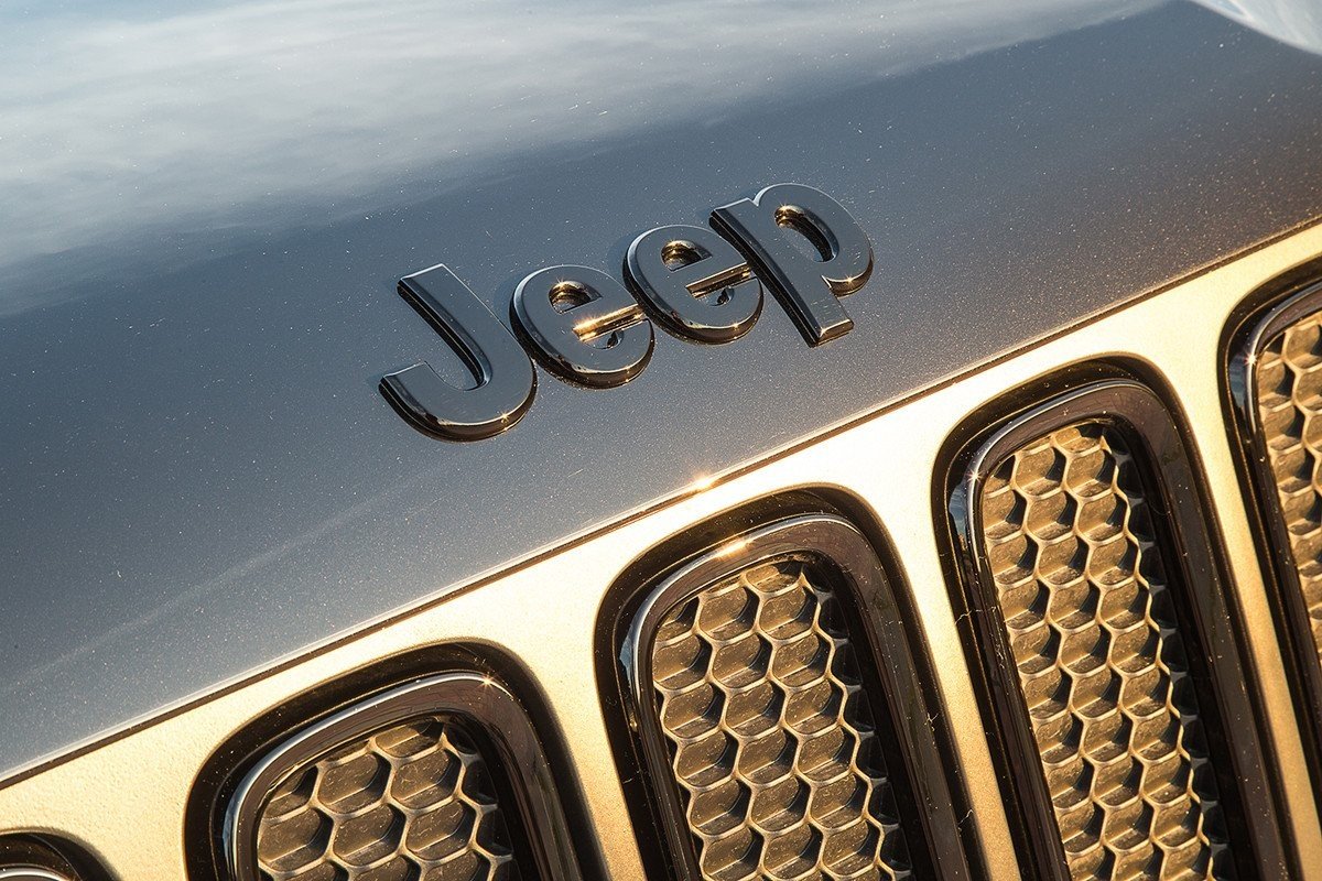 El Jeep Renegade estrena dos nuevas versiones: Night Eagle II y Deserthawk