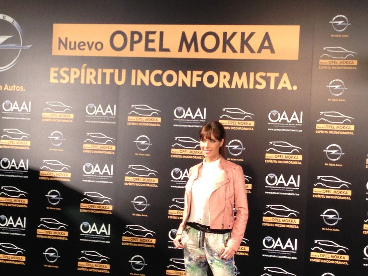 Pilar Rubio y Opel Mokka padrinos contra la adicción a Internet