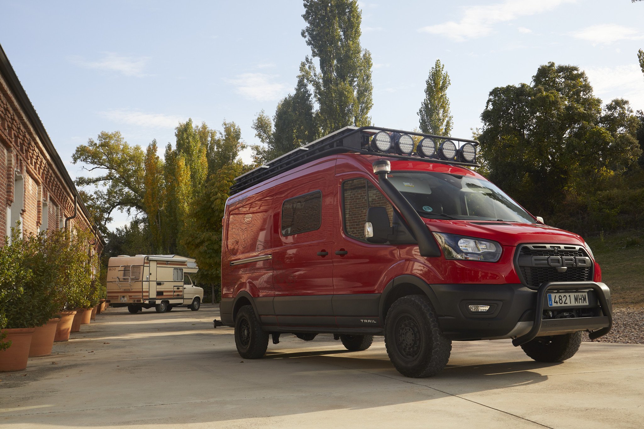 Ford Transit celebra 60 años de historia