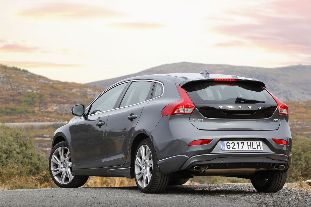 Prueba 10: Volvo V40 D3, un diesel muy premium
